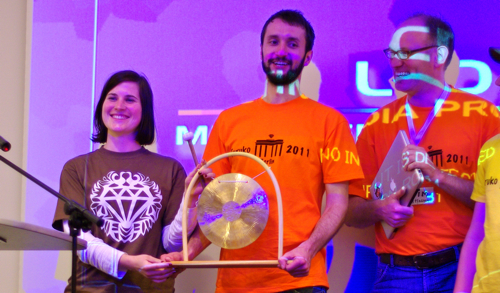 The gong being passed on
